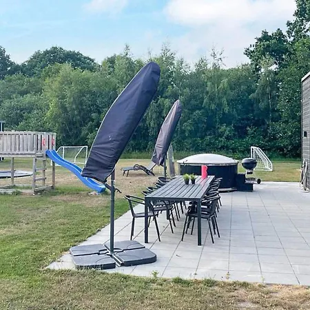 16 Person Holiday In * Glesborg